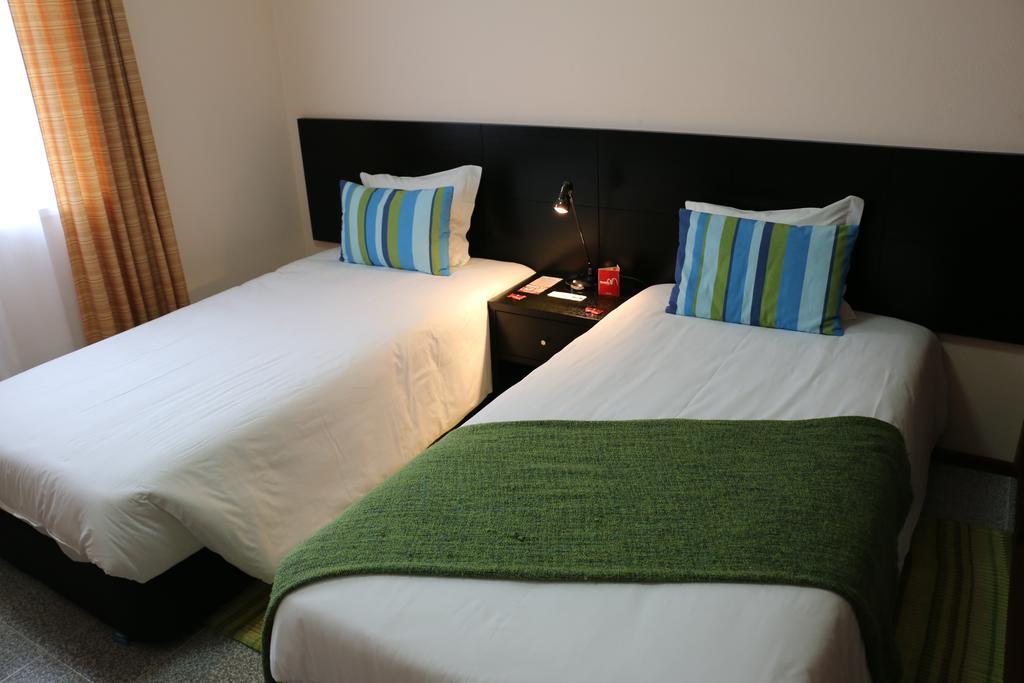 Apartamentos Sao Joao Horta  Phòng bức ảnh
