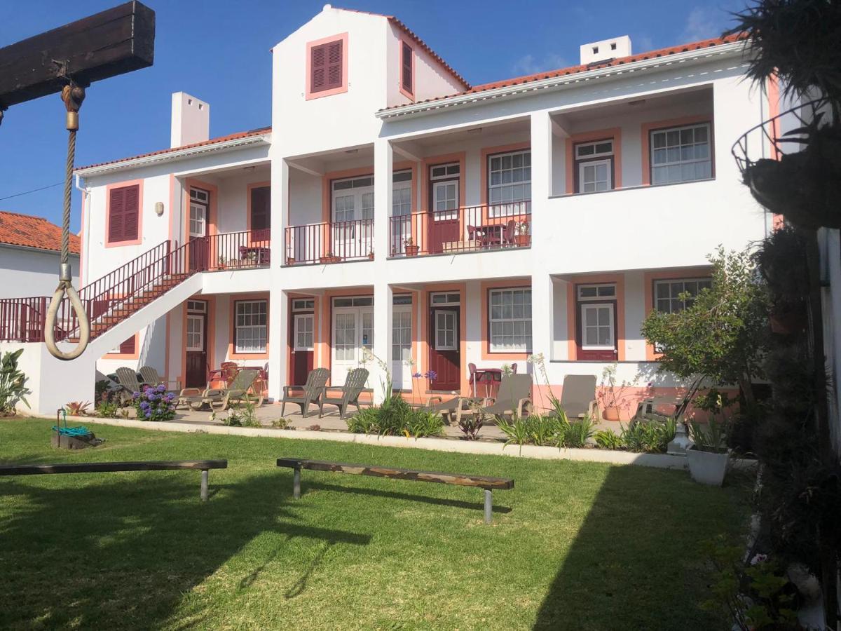 Apartamentos Sao Joao Horta  Ngoại thất bức ảnh