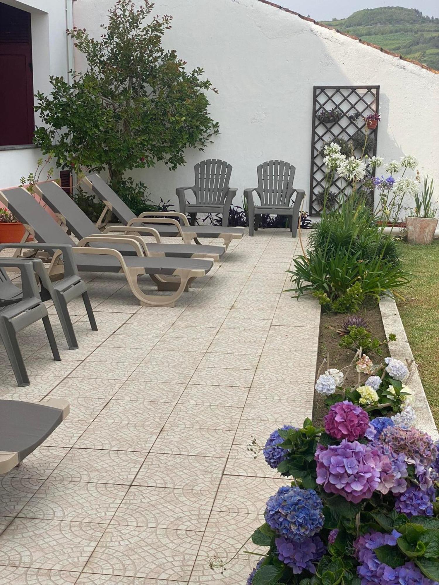 Apartamentos Sao Joao Horta  Ngoại thất bức ảnh