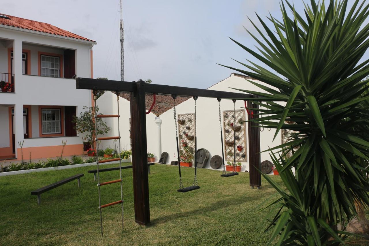 Apartamentos Sao Joao Horta  Ngoại thất bức ảnh